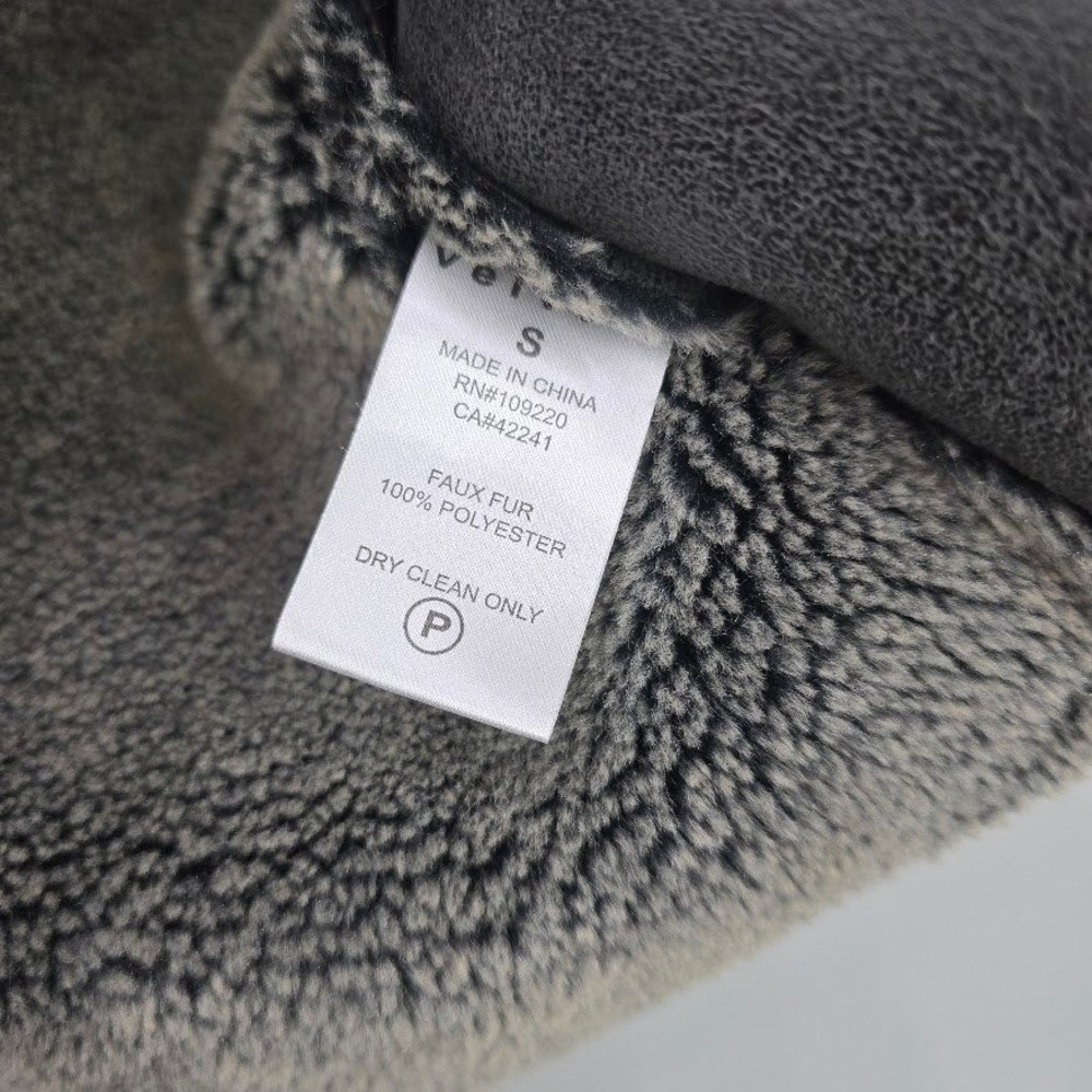 Velvet Vest Women's S Gray Faux Suede Fur Lined Open Front Western Baddie Cozy‎ - Picture 3 of 7